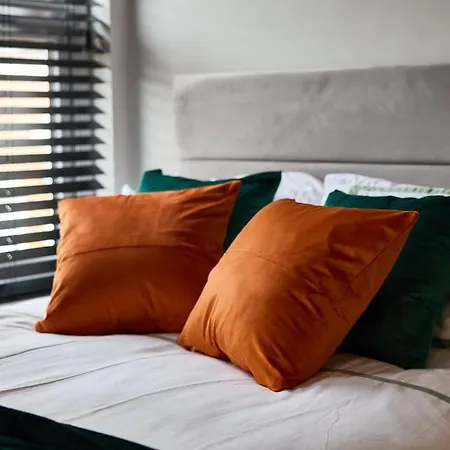 Perfect For Groups, Contractors And Corporate Workers Leeds (West Yorkshire)
