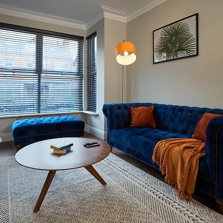 Perfect For Groups, Contractors And Corporate Workers Holiday home Leeds (West Yorkshire)