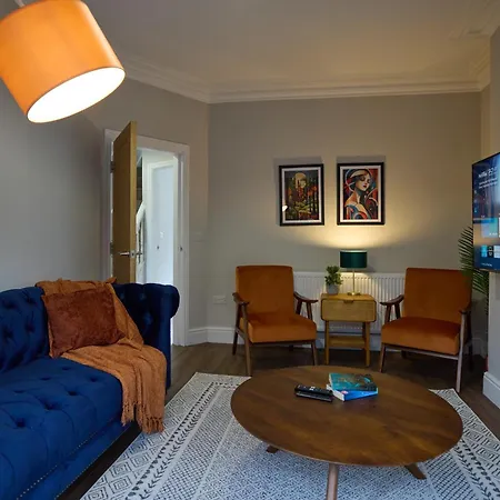 Perfect For Groups, Contractors And Corporate Workers * Leeds (West Yorkshire)